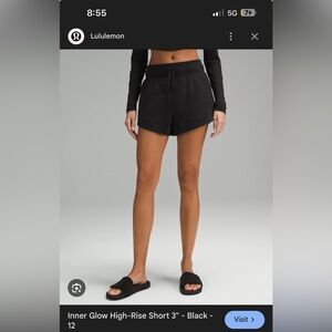 Lululemon black inner glow high rise short